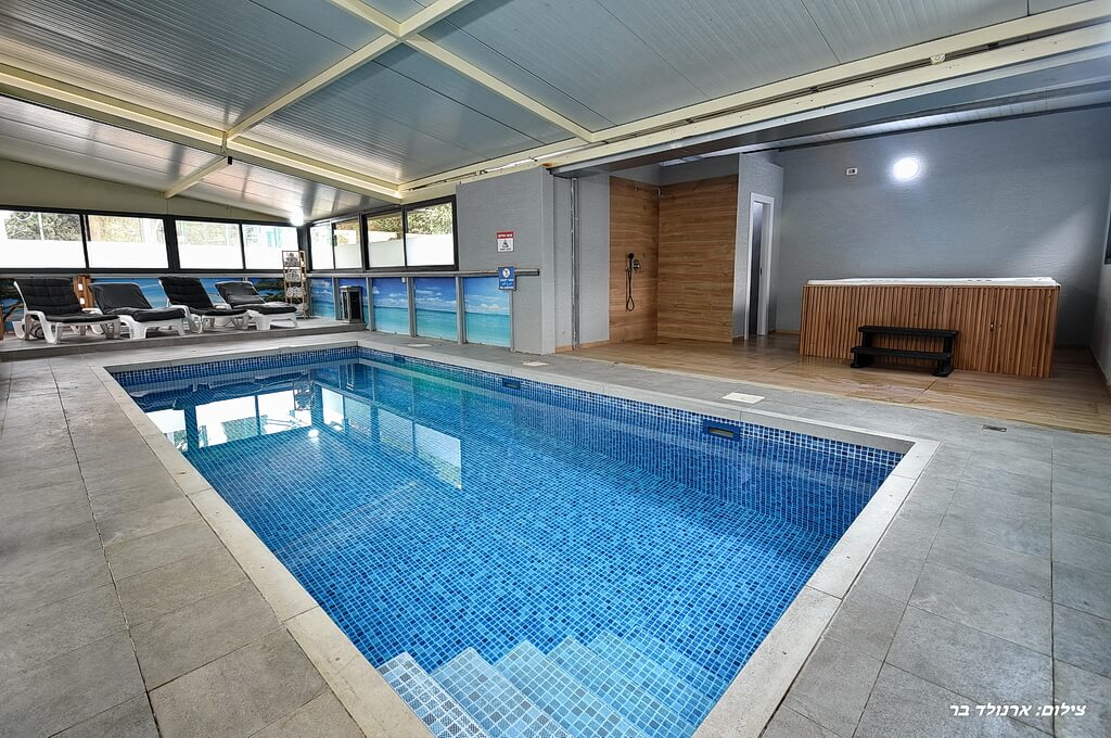 מתחם בריכה וילה ספרטה